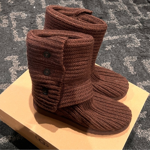 UGG CLASSIC CARDY SWEATER KNIT BOOTS IN BROWN - Picture 11 of 15